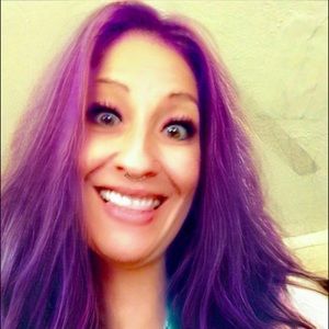 Meet your Posher, Leticia